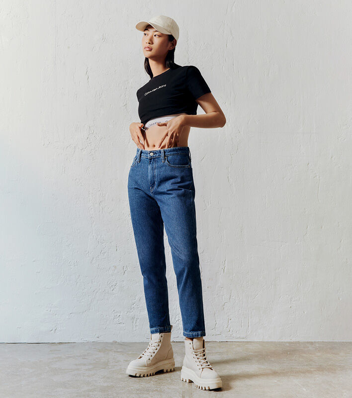 Calvin Klein Women Denim Fit Guide